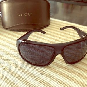 Authentic Gucci Sunglasses! Black